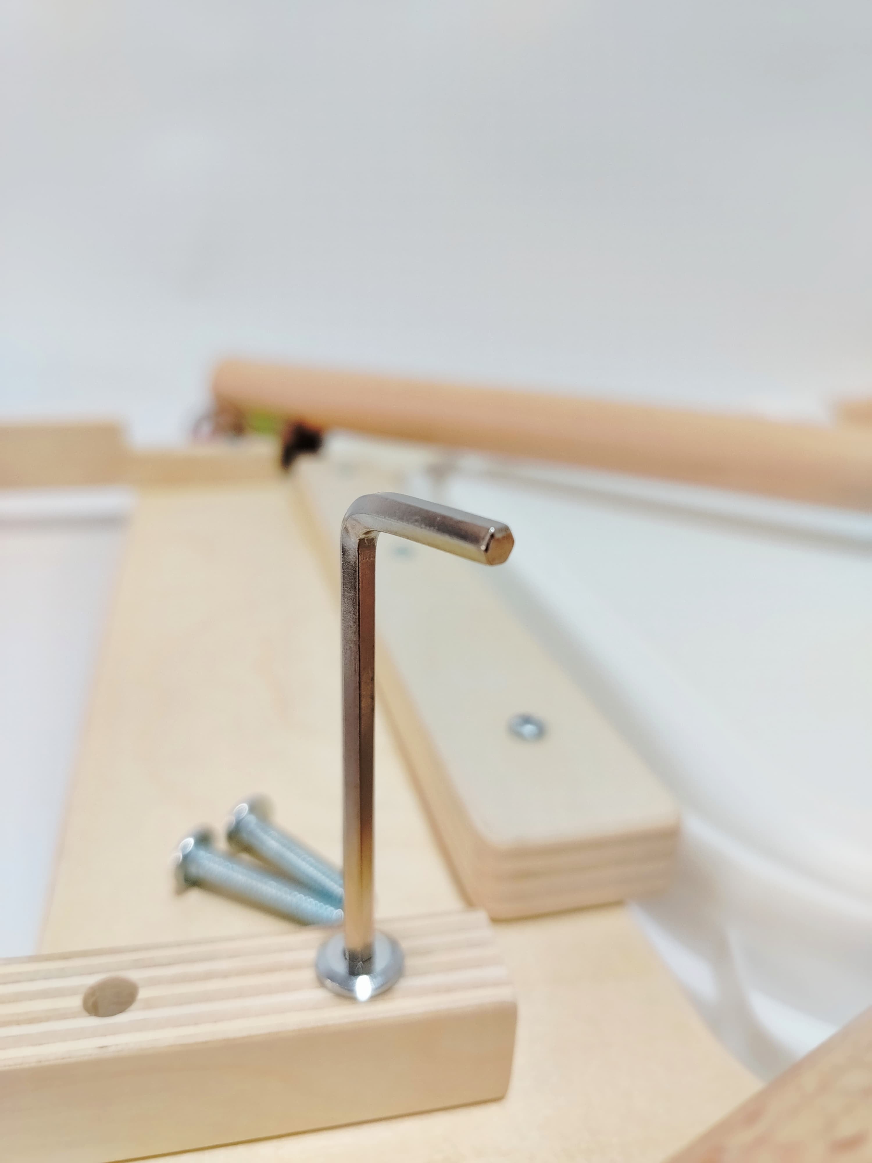 MESA SENSORIAL MONTESSORI PARA NIÑOS